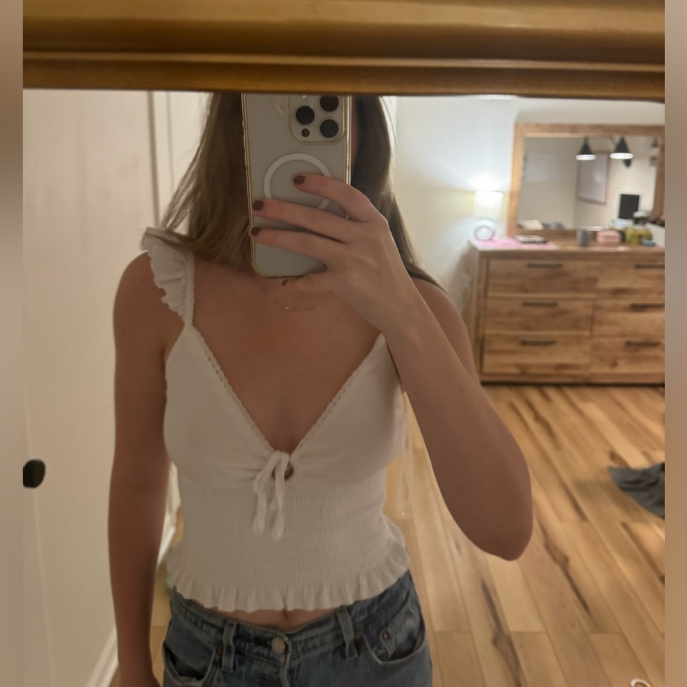 White tank